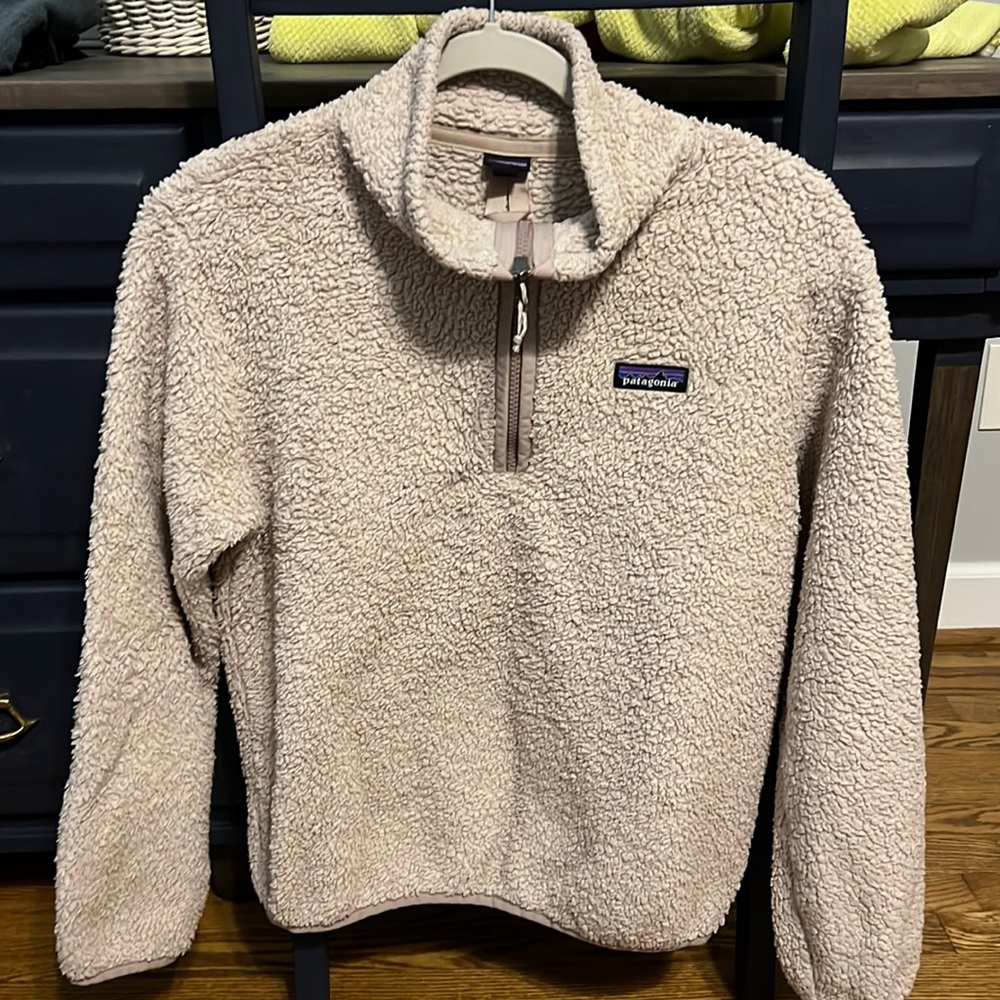 Womens Patagonia pullover